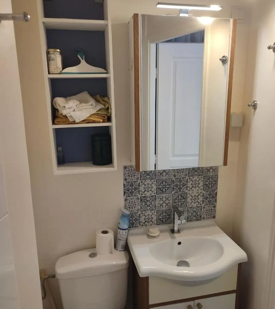 Montmartre Charm Luxurious Getaway Apartment Paris 0*,