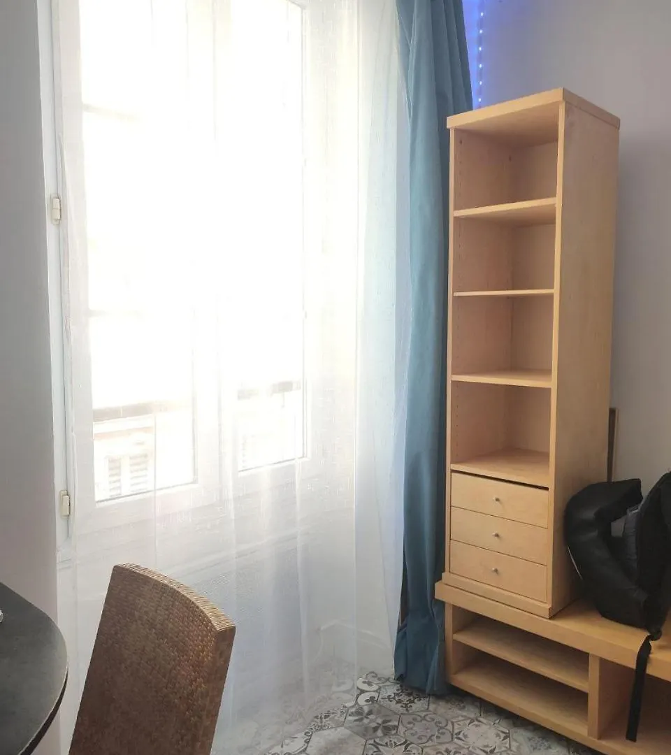 Montmartre Charm Luxurious Getaway Apartment Paris France